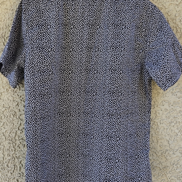 DKNY Black White Pattern Logo Button Down Shirt - Picture 6 of 8